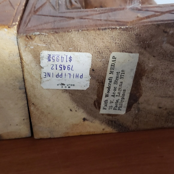 Vintage hand carved book ends - Picture 3 of 3